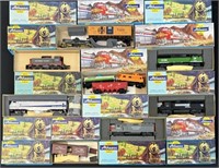 ATHEARN HO SCALE MODEL TRAIN COLLECTION