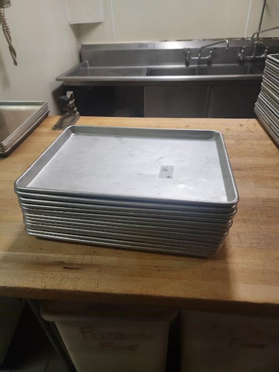 HALF SIZE SHEET PANS