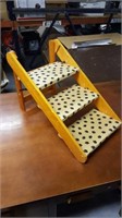 Pet steps