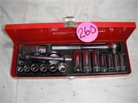 Thorsen 3/8 Inch Socket Set (6 Point)