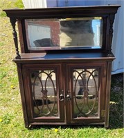 ANTIQUE MIRRORED DISPLAY CABINET