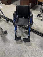 Wheelchair with detachable legs. Good condition