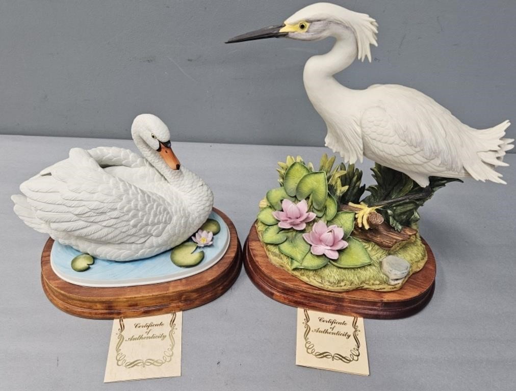 Porcelain Egret & Swan Napcoware Figurine