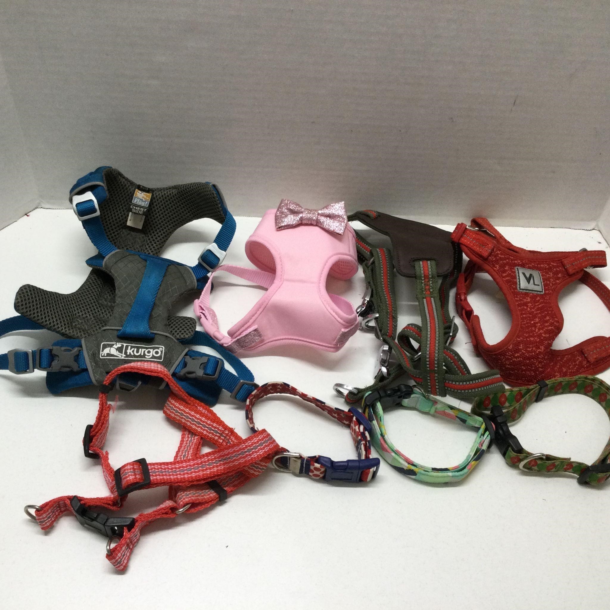 Mixed Group of Dog Harness & Collars Various Sizes