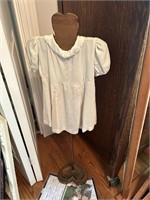 Heart Shapped Stand with Child Shirt