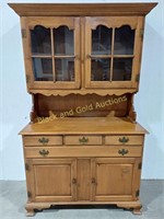 VTG 2-Piece Hardwood Hutch