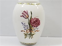 Vase Nicholas Roberts Collection