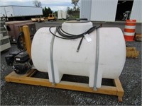 Water Tank with Pressure Washer