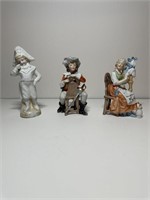 3 Glass figurines