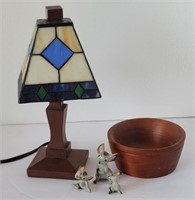 Small Craftsman Style Table Lamp with Stained