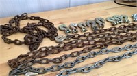 Approx 18 ft Chain, Hooks On Both Ends, And Some