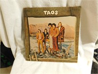 Taos-Taos