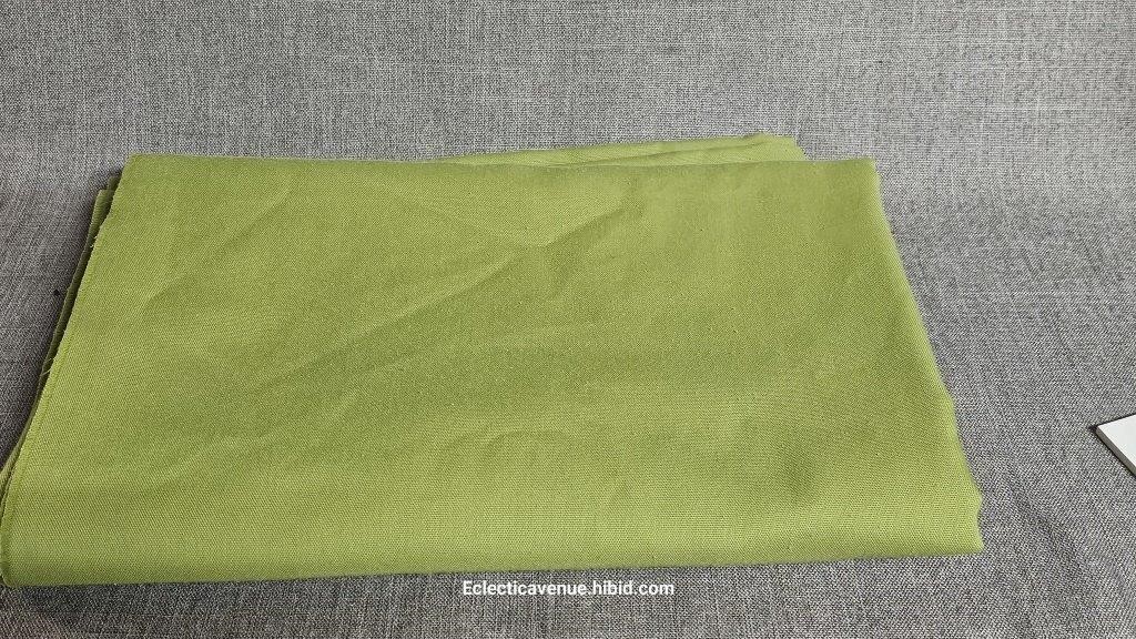 Mod Green Vintage Rectangular Tablecloth