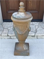 Terra Cotta Appearance Resin Garden Urn