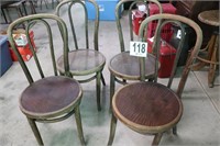 (4) Vintage Wooden Chairs(R1)