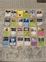 SELECTION OF POKEMON COLLECTOR TRADING CARDS