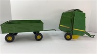 JOHN DEERE BALER & ERTL WAGON, 1/16 SCALE