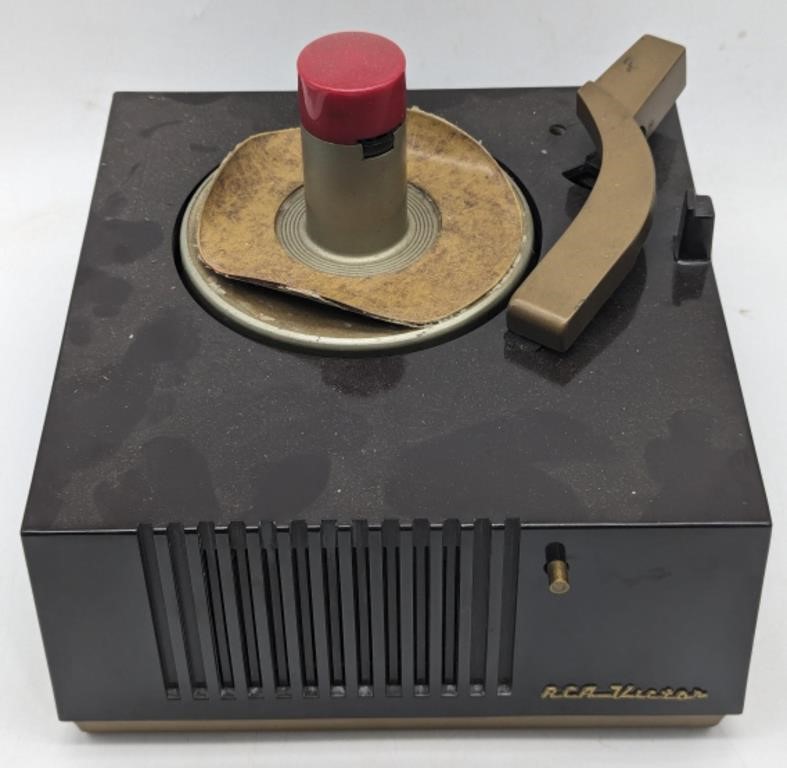 (U) RCA Victor 45 record player