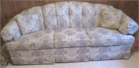 Sofa - chateau green with pillows