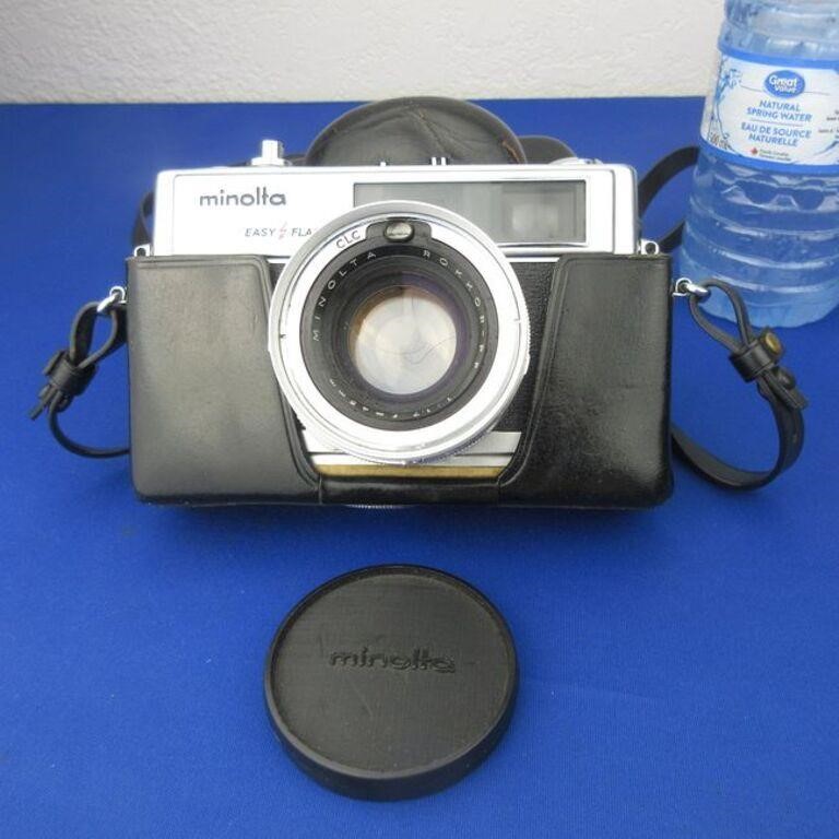 Vintage Minolta Easy Flash Hi-Matic 9 Camera