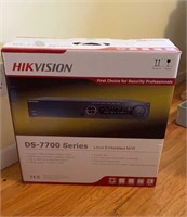 NIB HIK Vision NVR DS-7700 Series