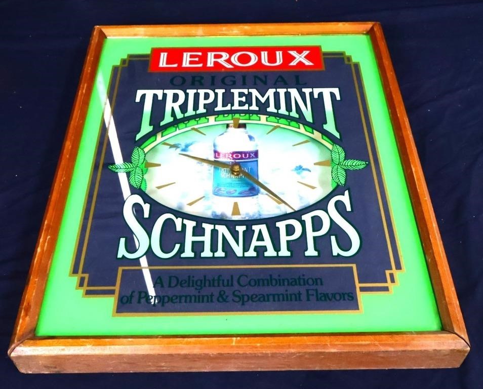 Vintage mirrorback Triplemint Schnapps adv clock