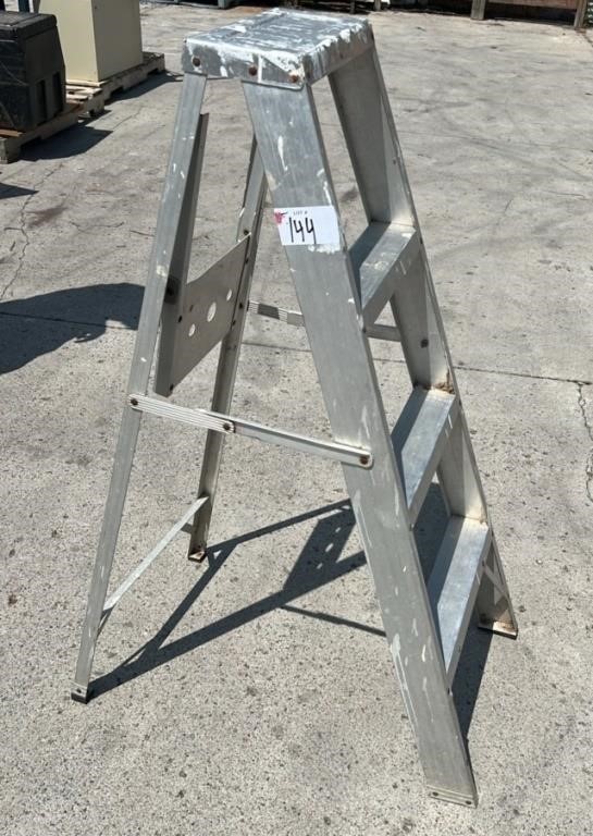 4FT Aluminum Step Ladder