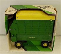 JD Forage Wagon