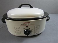 Aroma 8 Qt Roaster Oven