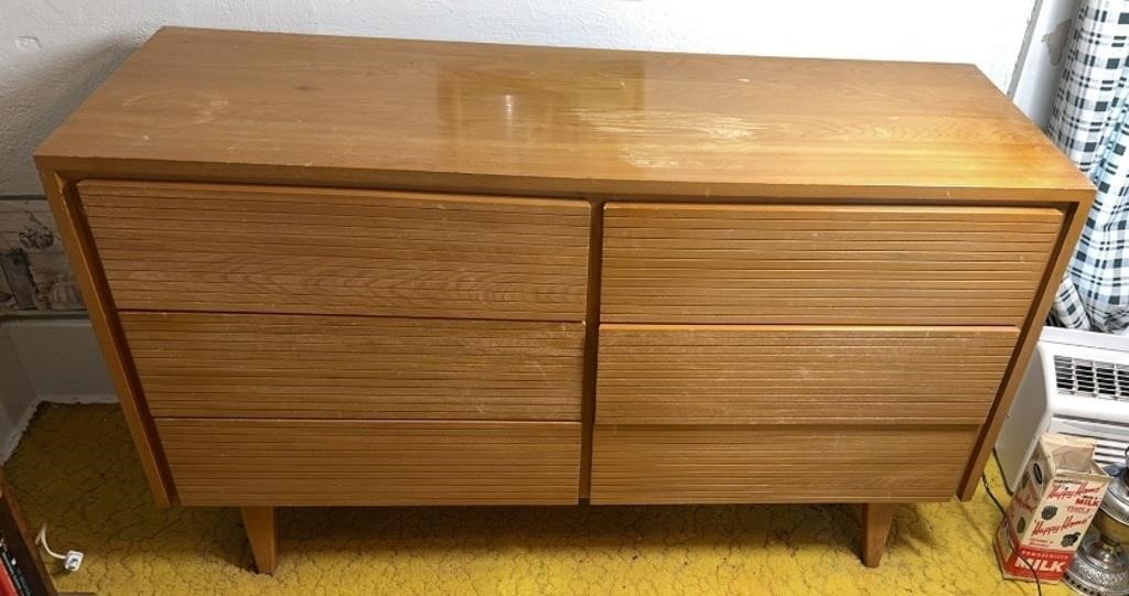 MCM 6 Drawer Dresser 18 1/2”x52”x30”