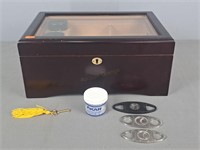 Cigar Humidor And Accessories