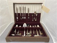 Chest of Nobility Plate Flatware