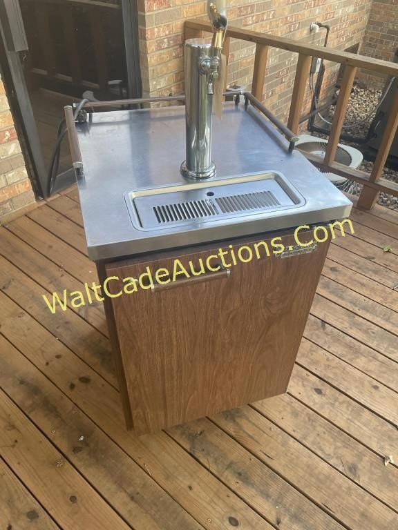 Superior Kegerator With Michelob Beer Tap Tested