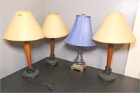 (4) Desk Lamps