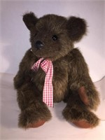 LARGE CLOVER HILL BEAR by DONELLE DENERY w ORIG. T