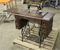 Vintage Franklin Sewing Machine, Works Per Seller