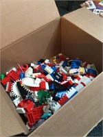 Box of building blocks