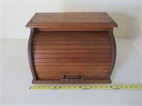 Vintage Wooden Countertop Bread Box