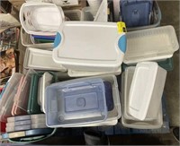 pallet or small plastic tubs with lids