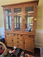 Bassett China Cabinet