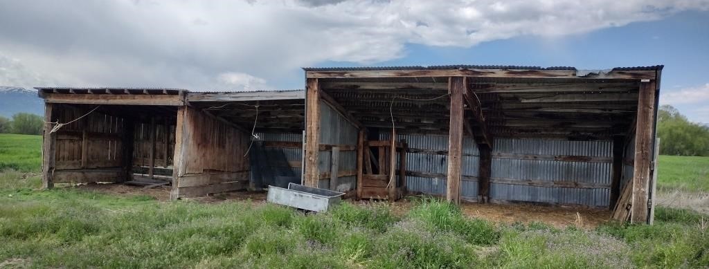 SHED TO BE TORN DOWN BY NEW OWNER
