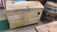 Vintage wooden chest/animal feed container -
