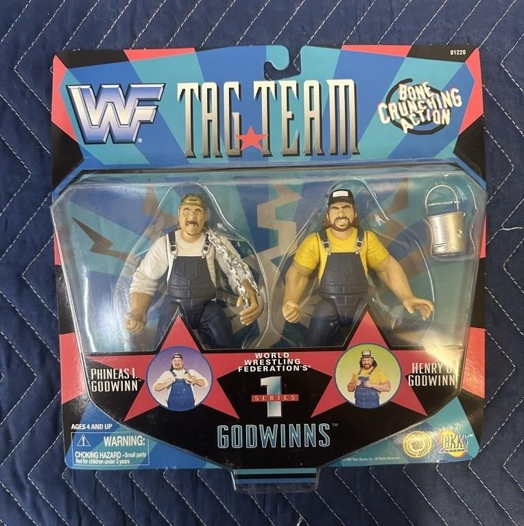 WRESTLING FIGURES AND MEMORABILIA AUCTION