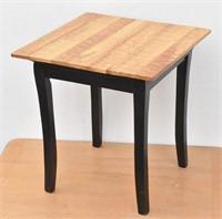 Wood Grain Top Side Table