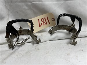 Pair Spurs taped