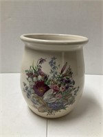 Yesteryears Pottery Vase