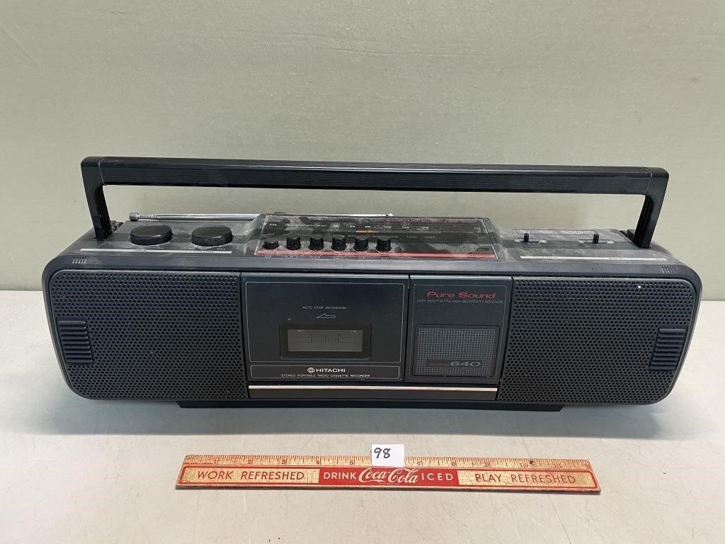 AWESOME HITACHI CASSETTE/RECORDER/RADIO STEREO