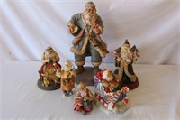 Santa Figures 4