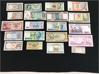 Great Mix of Foreign Currency