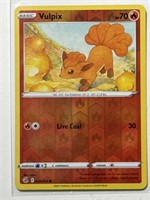 Pokémon TCG Vulpix Fusion Strike 028/264 Rev Holo!